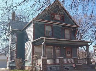 911 N 6th St, Springfield, IL 62702