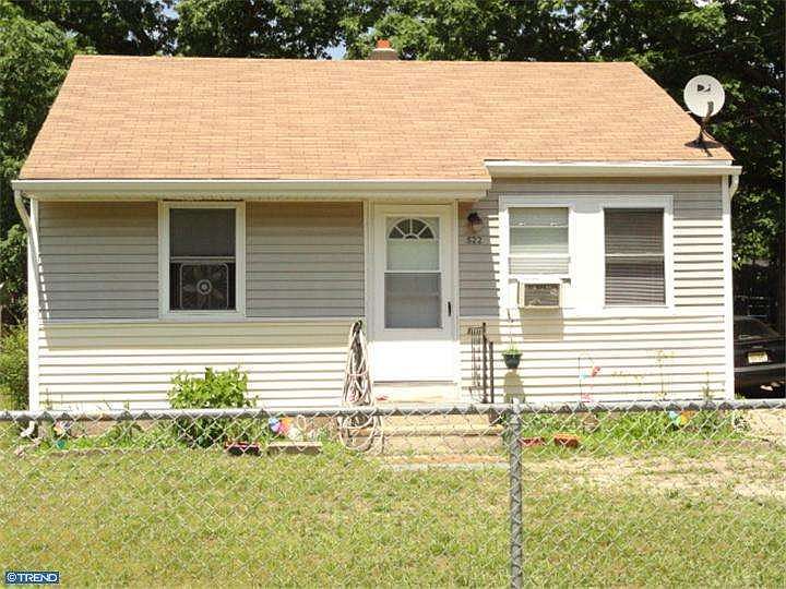 1st image of 522 Willow Blvd