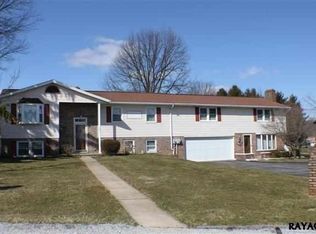 25 Hampton Ct, Red Lion, PA 17356