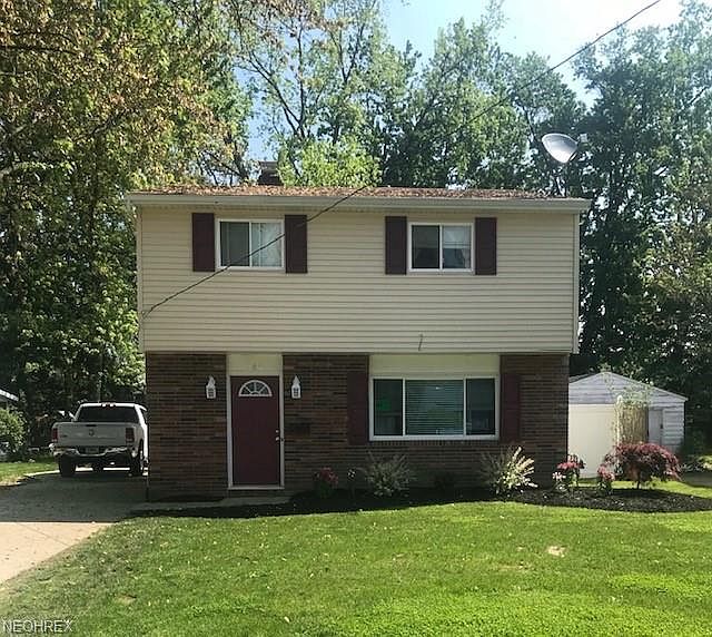 1st image of 209 Parkway Dr