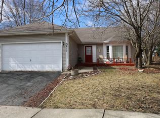 2813 Stacia Ct, Joliet, IL 60431