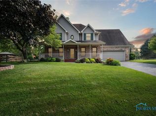 7713 Rome Ct, Holland, OH 43528