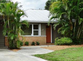 2751 Cheryle Ln, Sarasota, FL 34237
