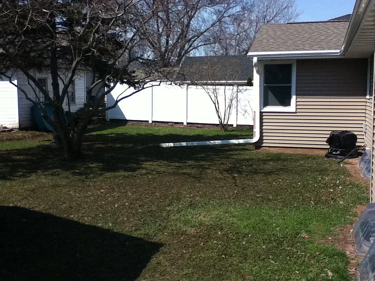 907 W 8th Ave — Photo 17