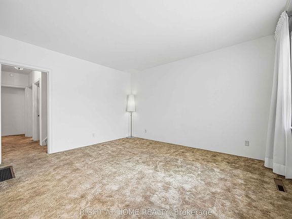 5th image of 9 Bergen Rd