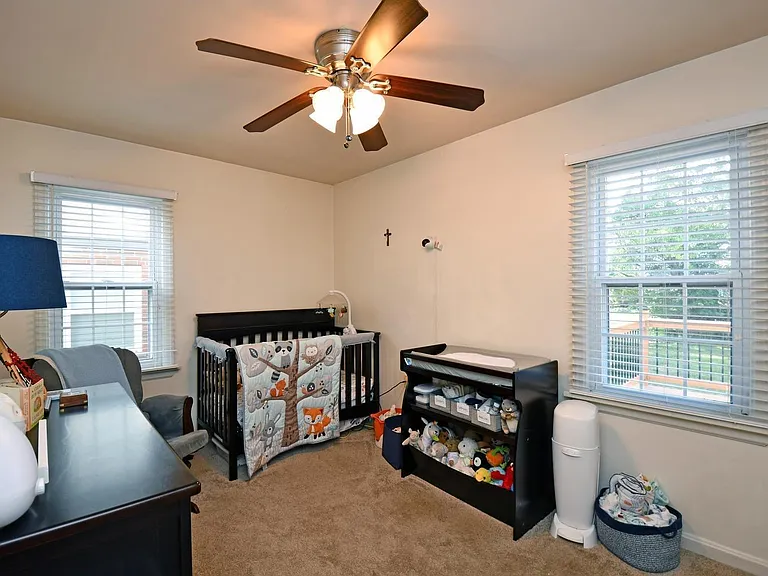 7193 Maryland Ave — Photo 16