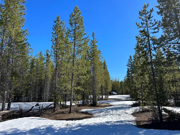 124209 Adell Ct, Crescent Lake, OR 97733