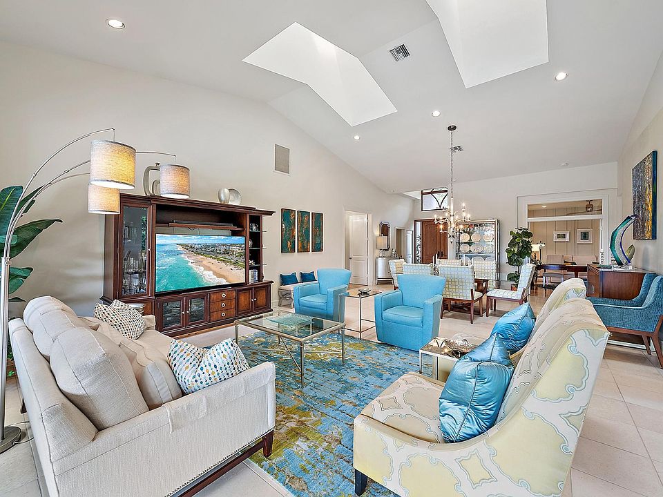 1st image of 263 Regatta Drive