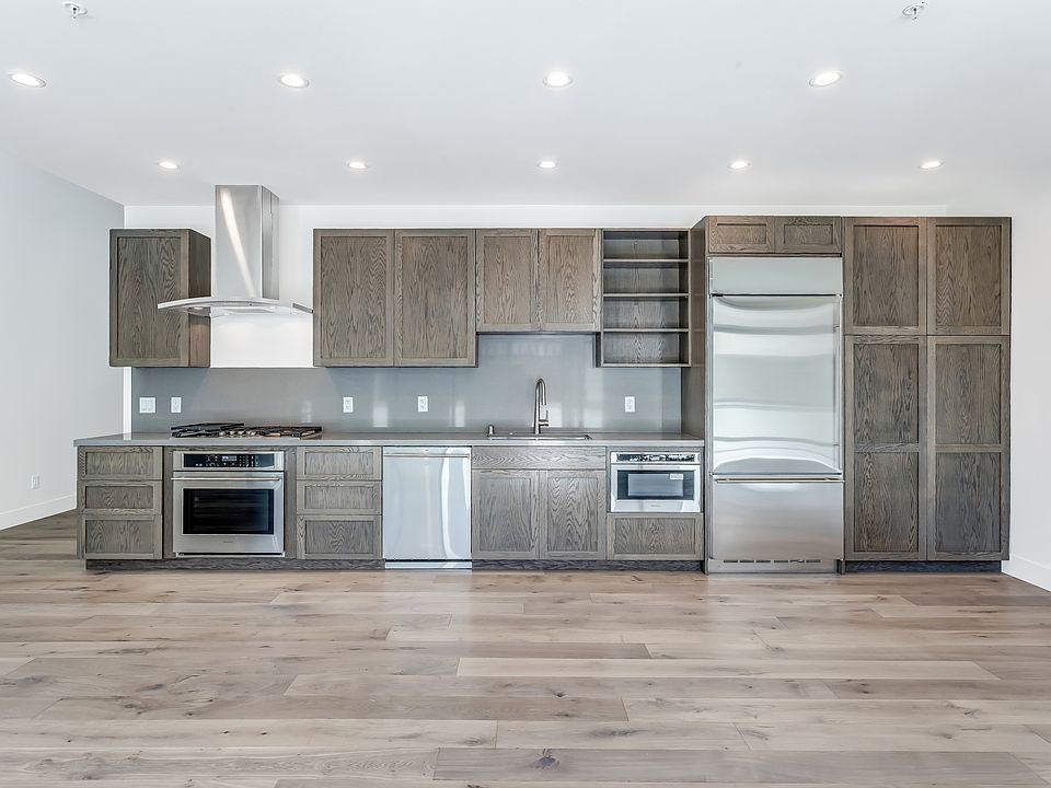 1st image of 7846 Herschel Ave #105A