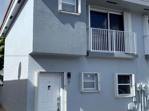 6640 SW 12th St APT 7, West Miami, FL 33144