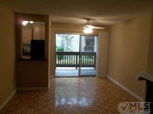 8105 Summertime Ln, Culver City, CA 90230