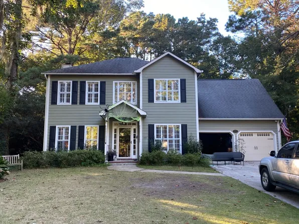 1155 Clover Pl, Mount Pleasant, SC 29466