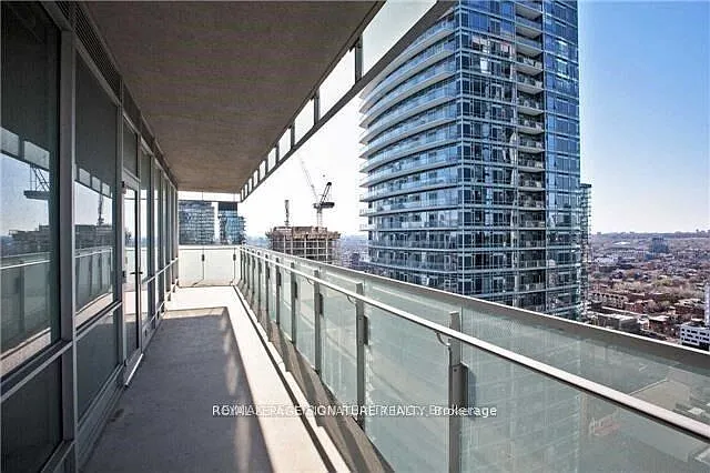 80 John St #2906 — Photo 16