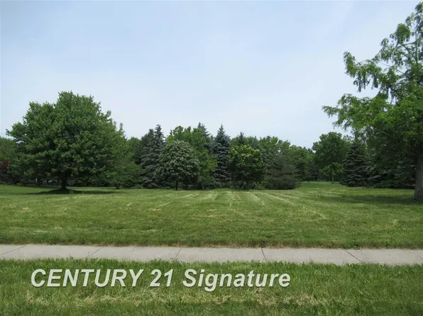 88 Lumbermen Way, Saginaw, MI 48603