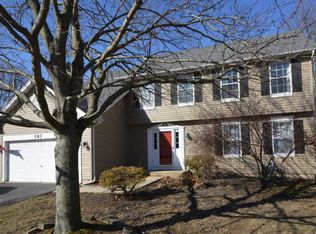 283 Meadowview Ln, Aurora, IL 60502