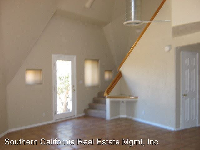 1st image of 35320 Mills Ave