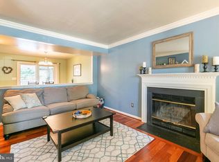 996 Pebblestone Rd, Pasadena, MD 21122