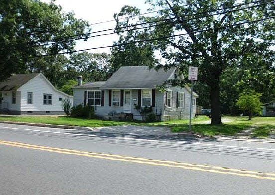 2nd image of 1120 S 2nd St