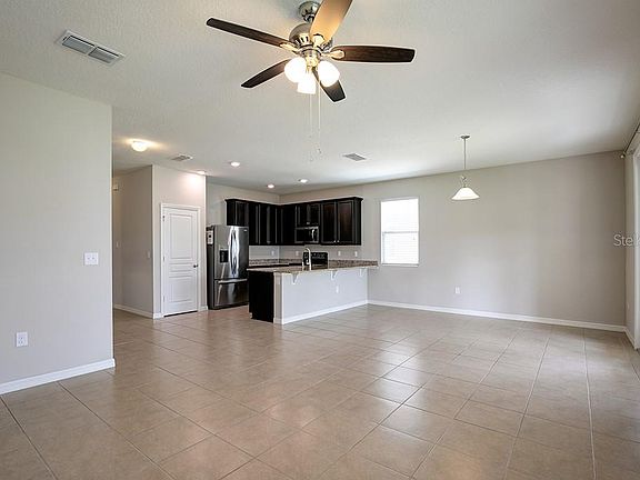 3rd image of 2845 Arbor Trail Way