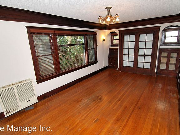 2nd image of 368 Carroll Park E APT F
