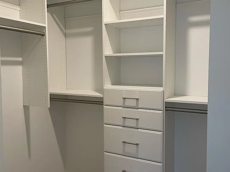 71 Veterans Way — Photo 15