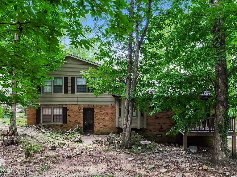 11313 Mountaincrest Dr SE — Photo 23