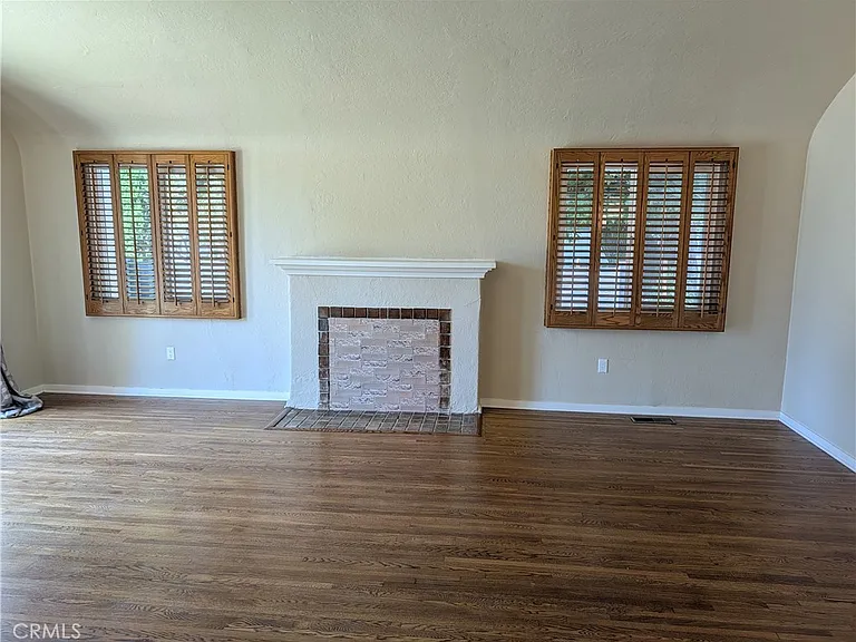 2609 Birch St — Photo 11