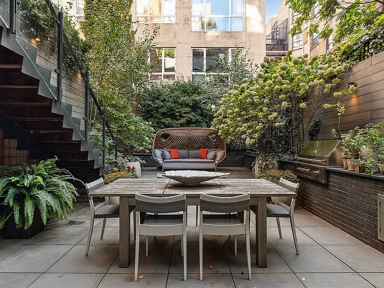 74 Washington Pl #1 — Photo 20