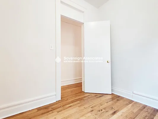 Rented by Sovereign Associates | media 21