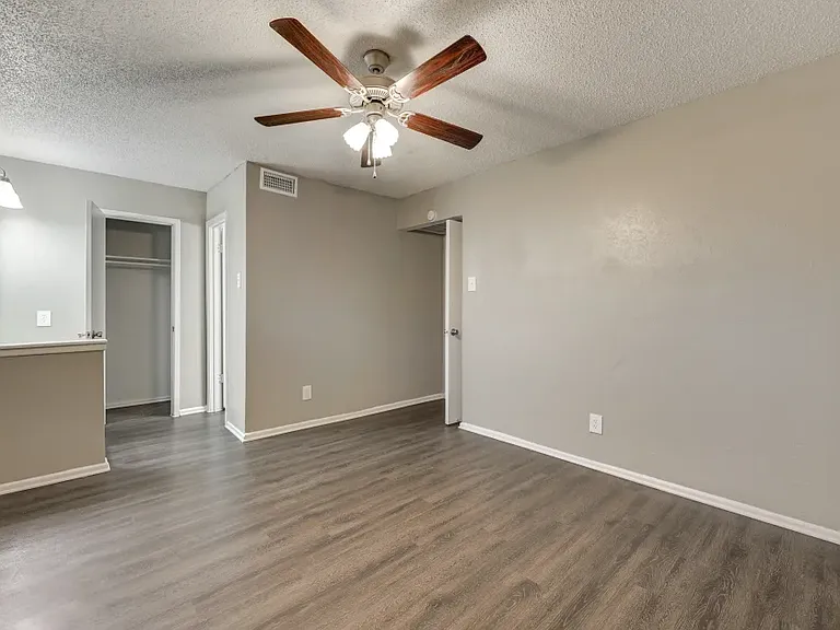 Franciscan Apartment Homes — Photo 8