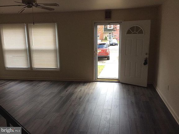 5th image of 7 Rittenhouse Ct