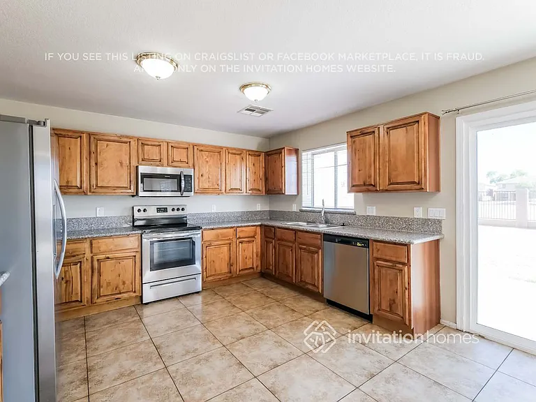 5552 W Minton Ave — Photo 8