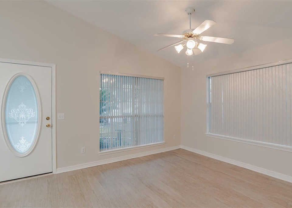 1st image of 6262 Cottage Woods Dr