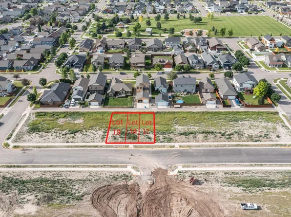 17-19 Remington Ct, Missoula, MT 59804