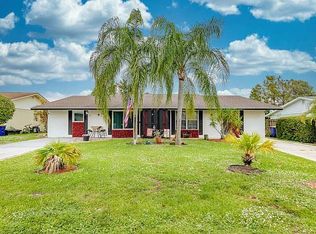 3463 SE Hawthorne St, Stuart, FL 34997