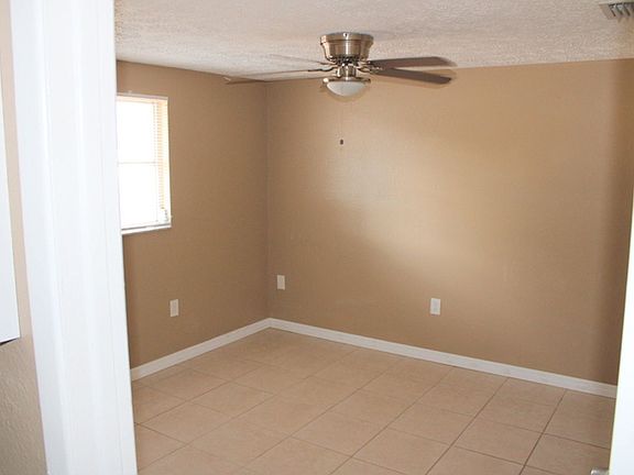 5th image of 7138 Bellaire Ter