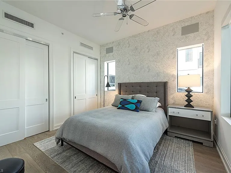 1111 Central Ave #310 — Photo 8