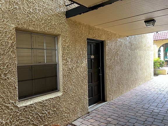 2nd image of 5305 San Sebastian Ct Unit 128