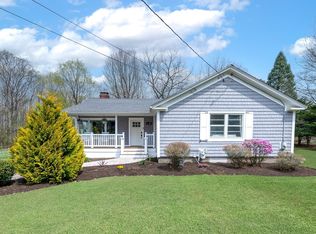 12 Claflin St, Hopkinton, MA 01748