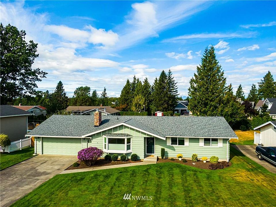 1st image of 901 Garden Dr