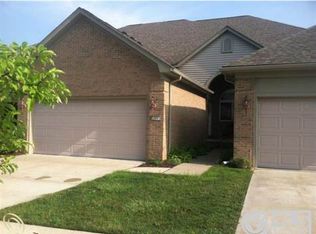 33861 Michigamme Dr, Chesterfield, MI