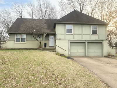 507 S Washington St, Raymore, MO, 64083