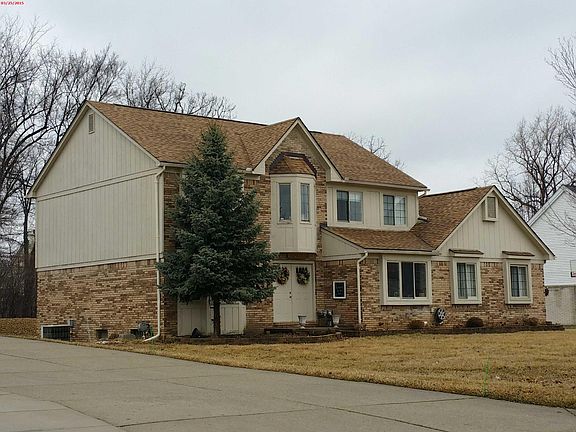 4th image of 5068 W Pond Cir