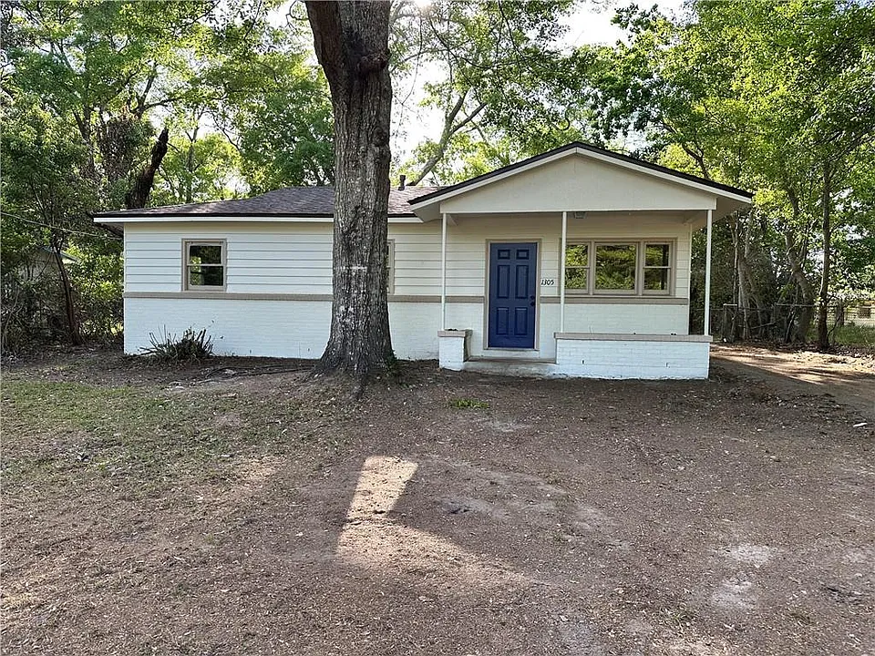 1305 Middle Ring Rd