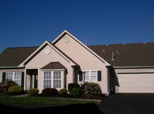 721 Spencer Woods Dr, Glenshaw, PA 15116
