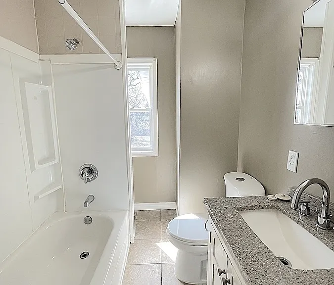 503 Crawford Ave #UPPER — Photo 13