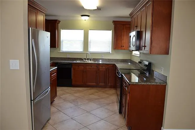 3400 Havana St — Photo 6