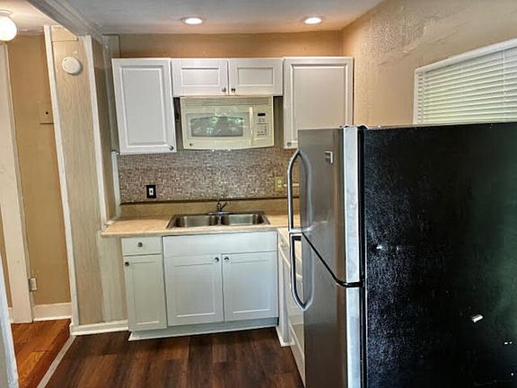 5th image of 4349 San Juan Ave APT 1