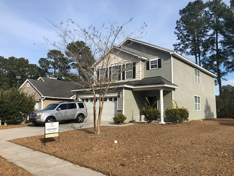 102 Surlington Dr