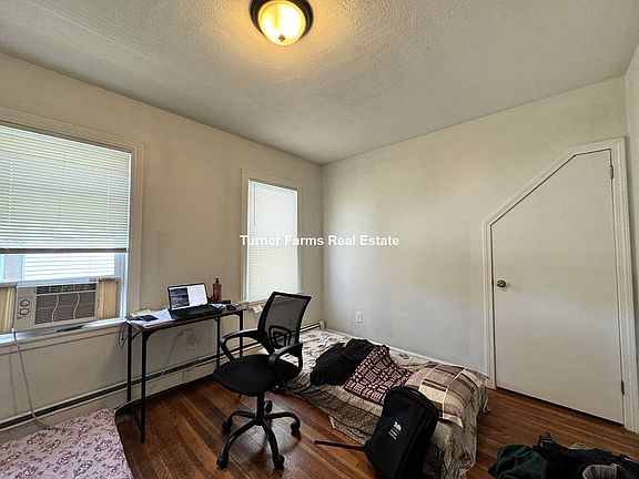 5th image of 15 Taylor St #1F